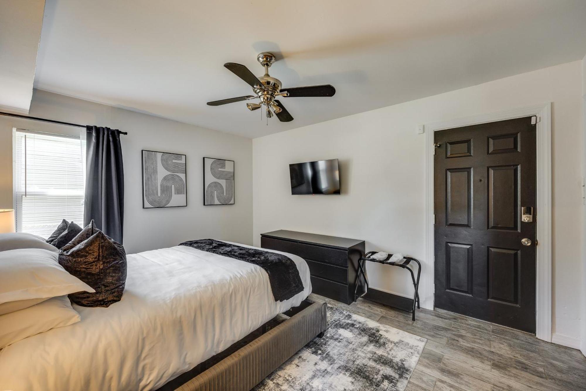 Modern With Deck, Close To Downtown! * Richmond